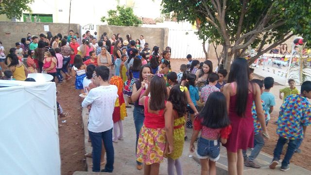 Escola João Belarmino do Vale realiza o tradicional folclore - Imagem 6