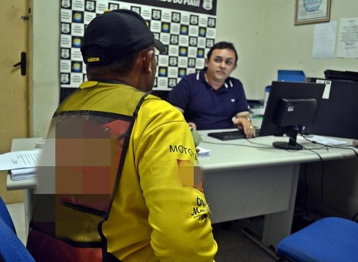Acusados de roubar mototaxista são presos em Parnaíba pela PM - Imagem 1
