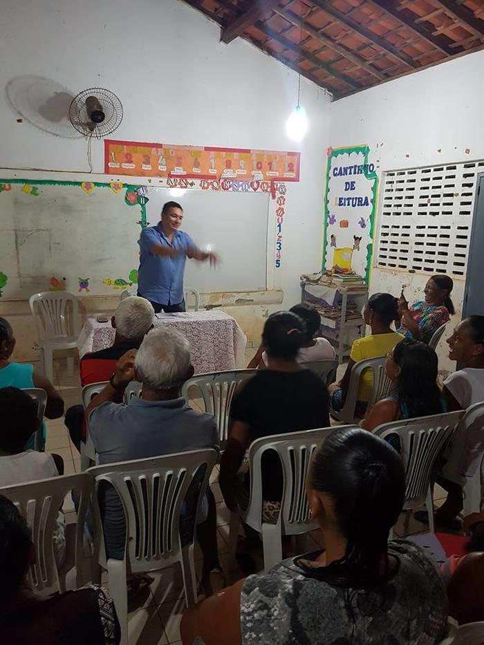 Prefeito realiza reuniões públicas - Imagem 13