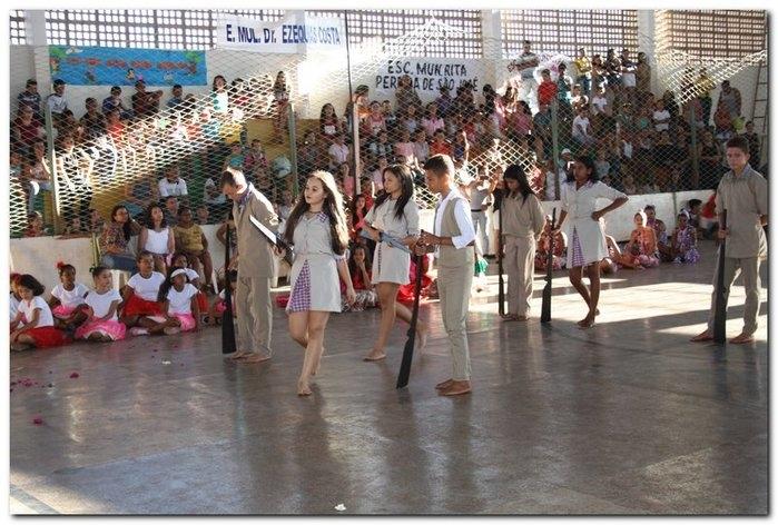 I Festival Folclórico das Escolas Municipais - Imagem 32