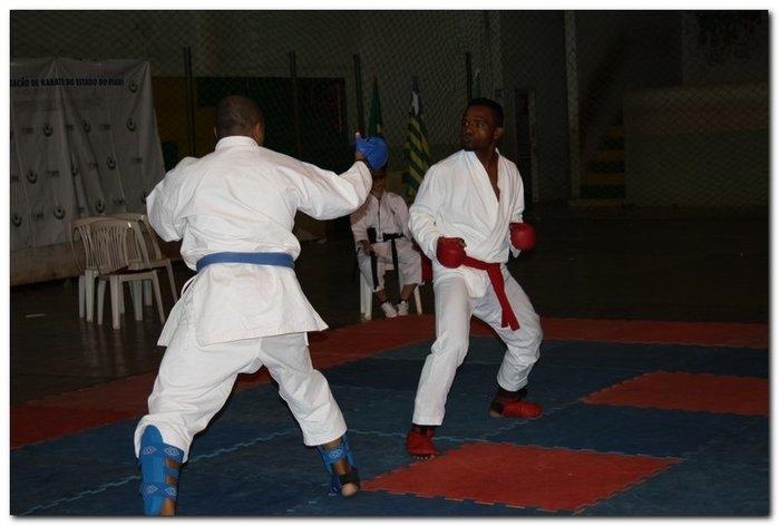 Inhuma sediou o 27º Campeonato Piauiense de Karatê - Imagem 30