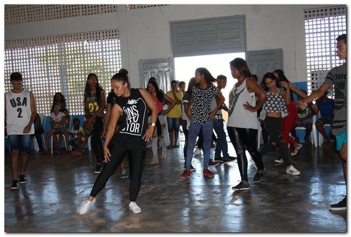 SEMTAC realiza oficinas ao Público do SCFV - Imagem 52