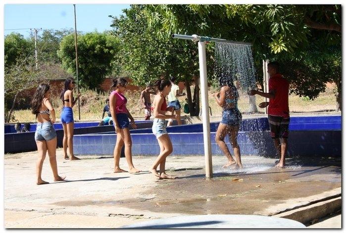 SEMTAC proporciona manhã de lazer para crianças e adolescentes - Imagem 10