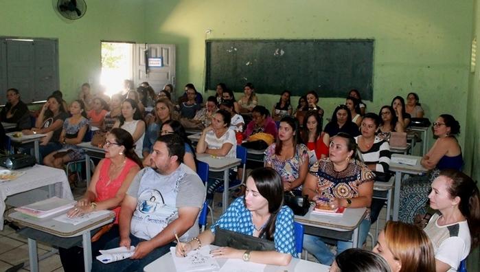 Professores participam de planejamento escolar na volta as aulas  - Imagem 7