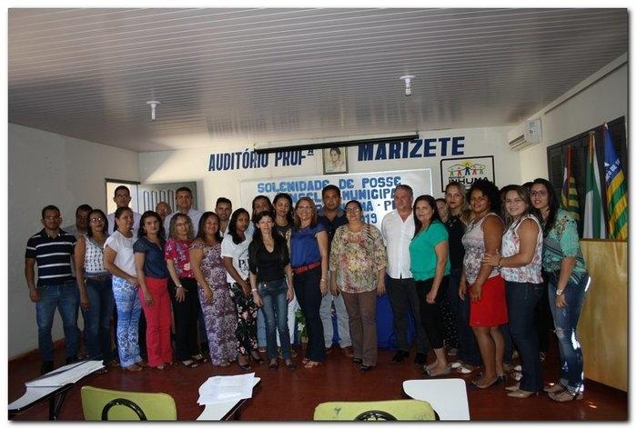 Empossados novos membros do Conselho do FUNDEB - Imagem 19