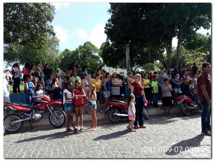Desfile cívico de 7 de setembro em Inhuma - Imagem 9