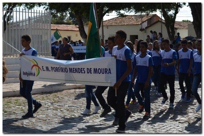 Desfile cívico de 7 de setembro em Inhuma - Imagem 4