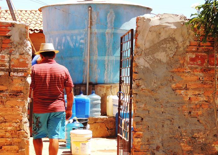Bom exemplo: Município fornece água a população sem cobrar   - Imagem 17