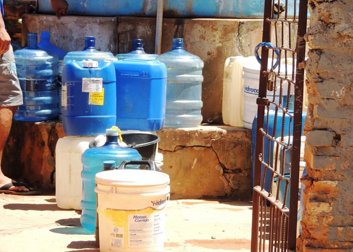 Bom exemplo: Município fornece água a população sem cobrar   - Imagem 16
