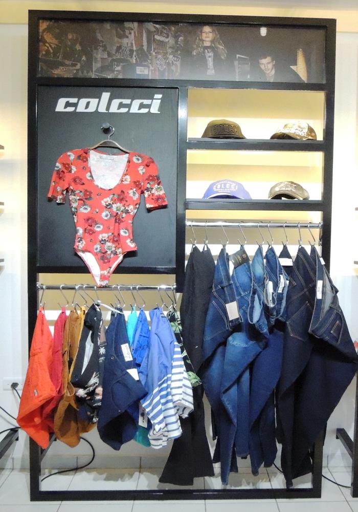 Inaugurada reforma e novo designer da loja Mãozinha Grifes e Marcas - Imagem 2