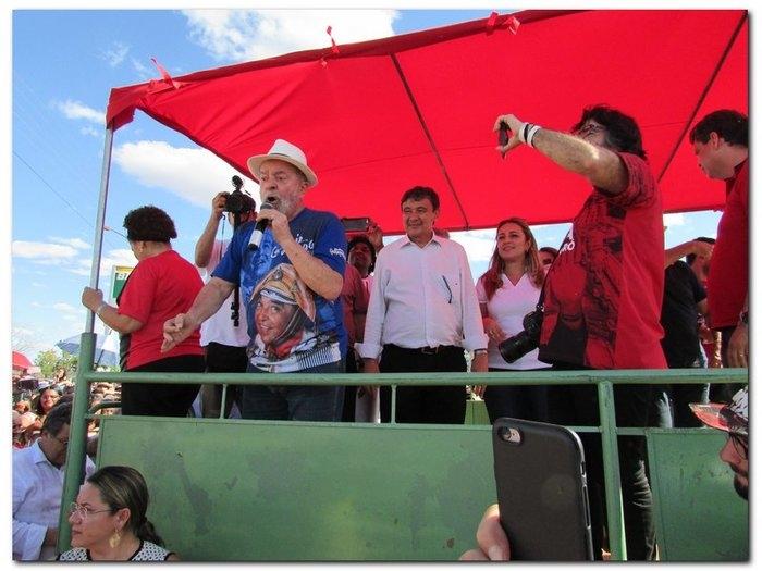 Ex-Presidente Lula visitou Inhuma neste sábado  - Imagem 27