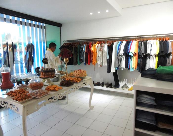 Inaugurada reforma e novo designer da loja Mãozinha Grifes e Marcas - Imagem 70