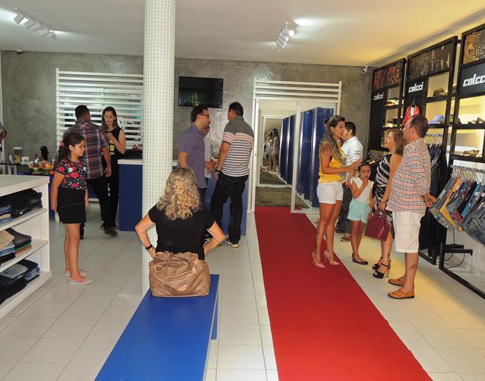 Inaugurada reforma e novo designer da loja Mãozinha Grifes e Marcas - Imagem 86