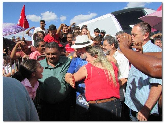 Ex-Presidente Lula visitou Inhuma neste sábado  - Imagem 16
