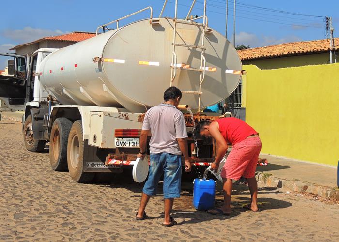 Município disponibiliza toda estrutura para manter abastecimento - Imagem 18