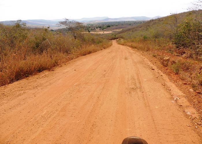 Ladeira da comunidade Roça Velha (Crédito: Edinardo Pinto)