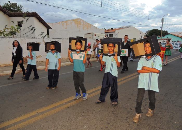 Desfile do 7 de Setembro destaca a história do Brasil  - Imagem 198