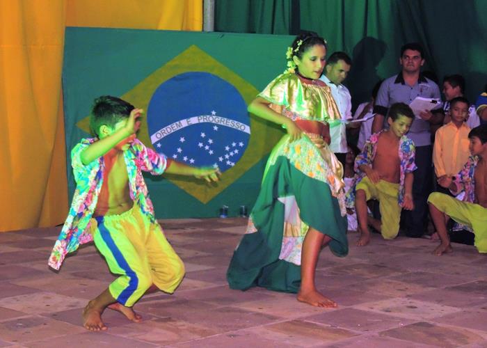 Desfile do 7 de Setembro destaca a história do Brasil  - Imagem 347