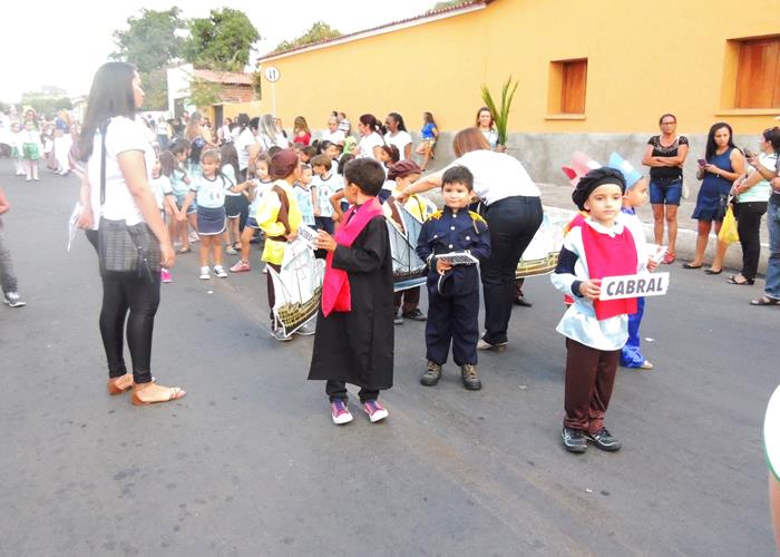 Desfile do 7 de Setembro destaca a história do Brasil  - Imagem 1