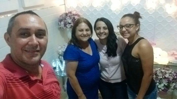 Aristeu, Dr.ª Ivone, Rychelle e Edilene Lima (Crédito: Aristeu Carvalho)