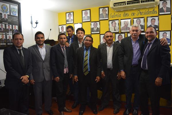 Prefeito e vereadores de N. S. dos Remédios/PI (Crédito: Paes Landim)