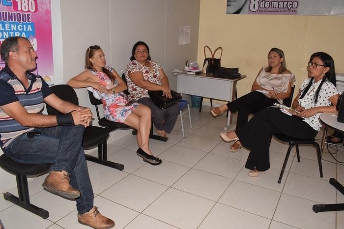 Reunião sobre o Dia Internacional da Mulher (Crédito: Aristeu Carvalho)