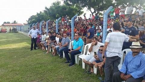 Estadio lotou na grande final