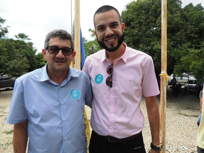 Prefeito Alvimar Martins e Arthur Hens - consultor da universidade Cruzeiro do Sul (Crédito: Edinardo Pinto )