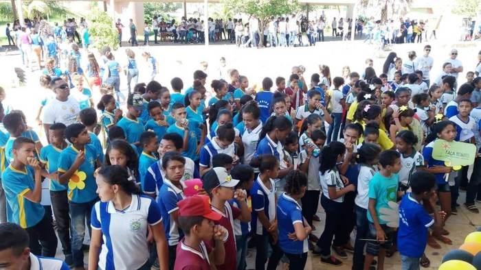 Prefeito participa da caminhada contra exploração sexual - Imagem 2