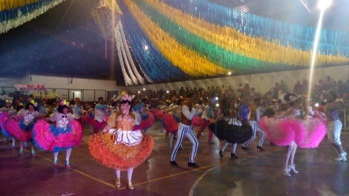 Junina Lua de Prata (Demerval Lobão), atração confirmada no grande arraiá do compadre Wanderley