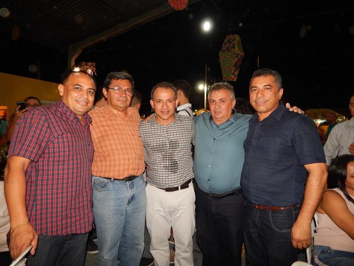 Dr.Aarão,Dr. Eliziario Júnior,Lucas Moura,Joãozim e amigo