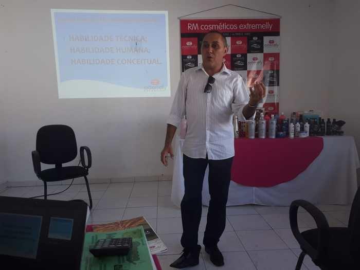 Palestrante Aristeu Carvalho (Crédito: Emanuelle Silva)