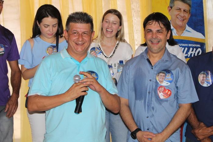 Candidato a Deputado Zé Filho e Prefeito Roger Linhares (Crédito: Mikelson Deivid)