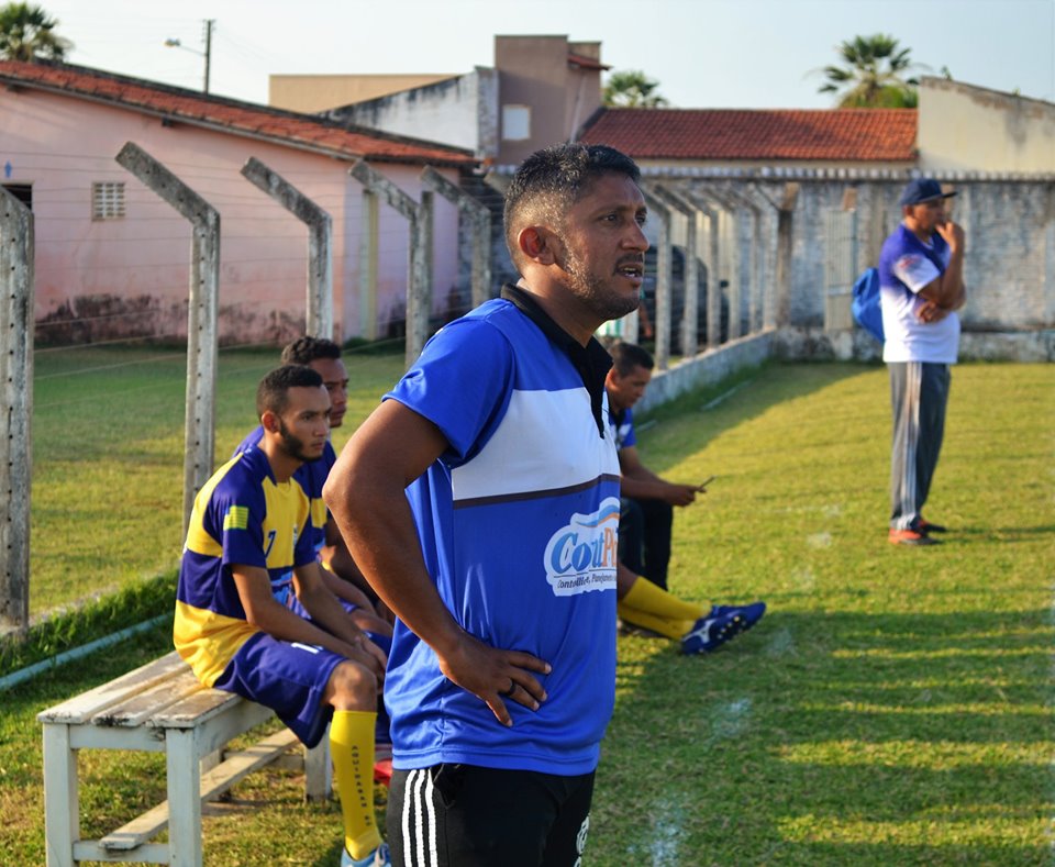 Secretaria de esportes de Joaquim Pires realiza abertura do IV Regional de Futebol - Imagem 34