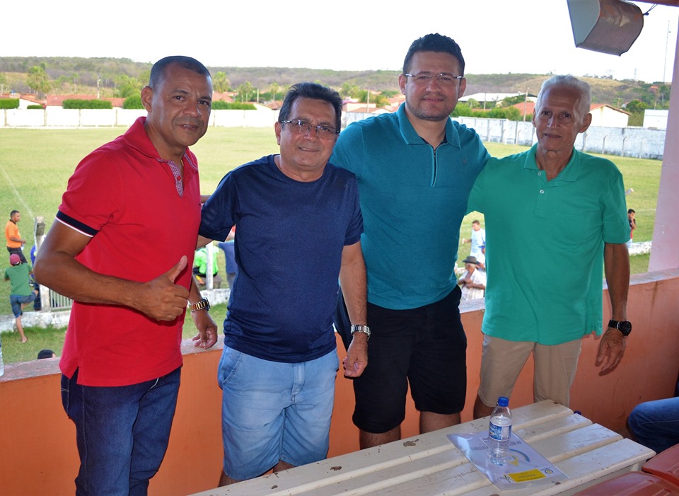 Secretaria de esportes de Joaquim Pires realiza abertura do IV Regional de Futebol - Imagem 3