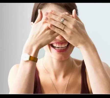 Veja o que cada signo do zodíaco esconde quando tá sozinho