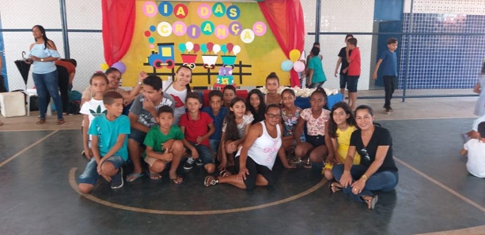 Educação municipal de Santo Inácio realiza semana da criança com muitas brincadeiras  - Imagem 19