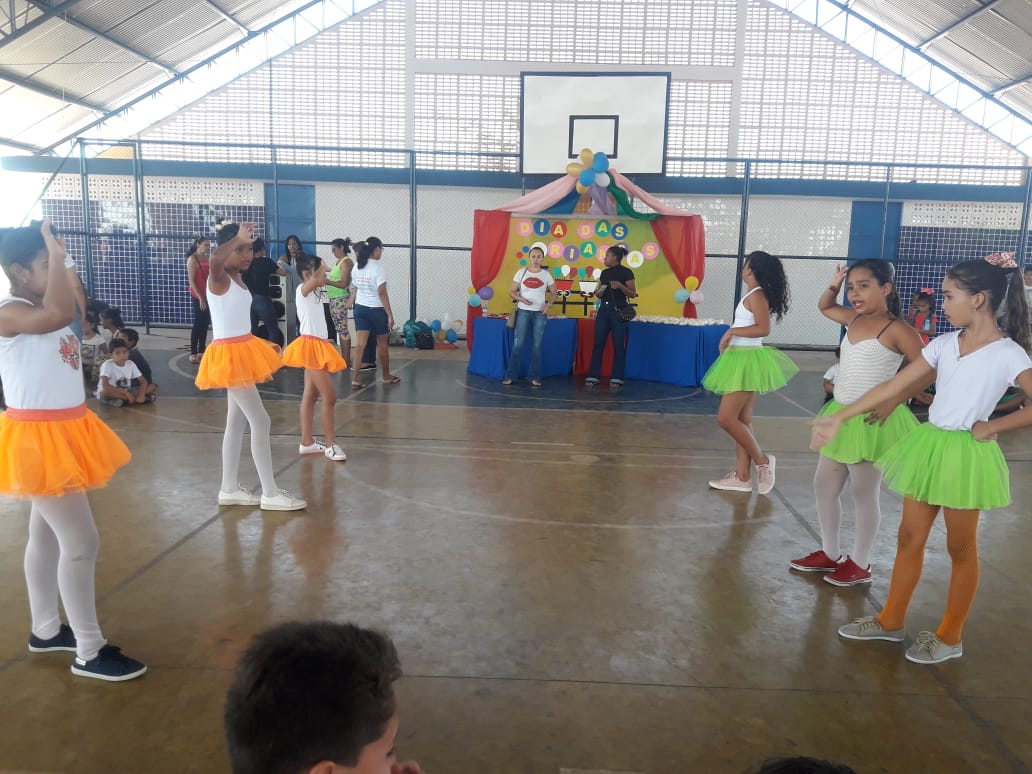 Educação municipal de Santo Inácio realiza semana da criança com muitas brincadeiras  - Imagem 22