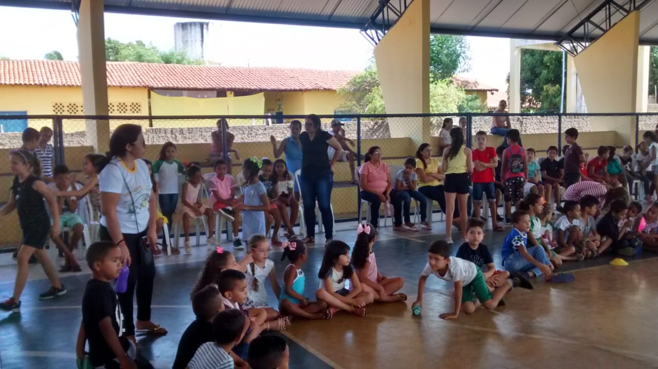 Educação municipal de Santo Inácio realiza semana da criança com muitas brincadeiras  - Imagem 26