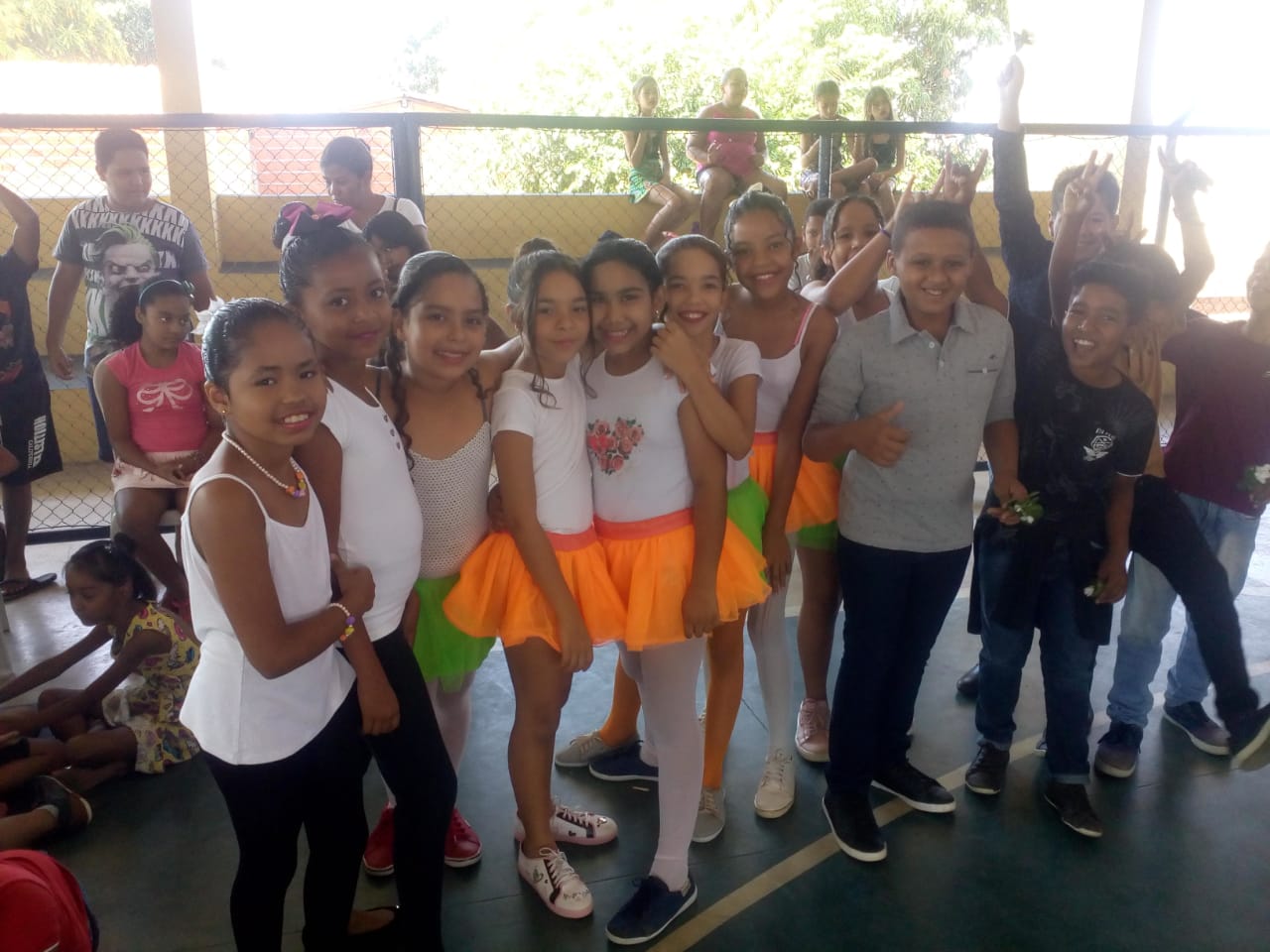 Educação municipal de Santo Inácio realiza semana da criança com muitas brincadeiras  - Imagem 1