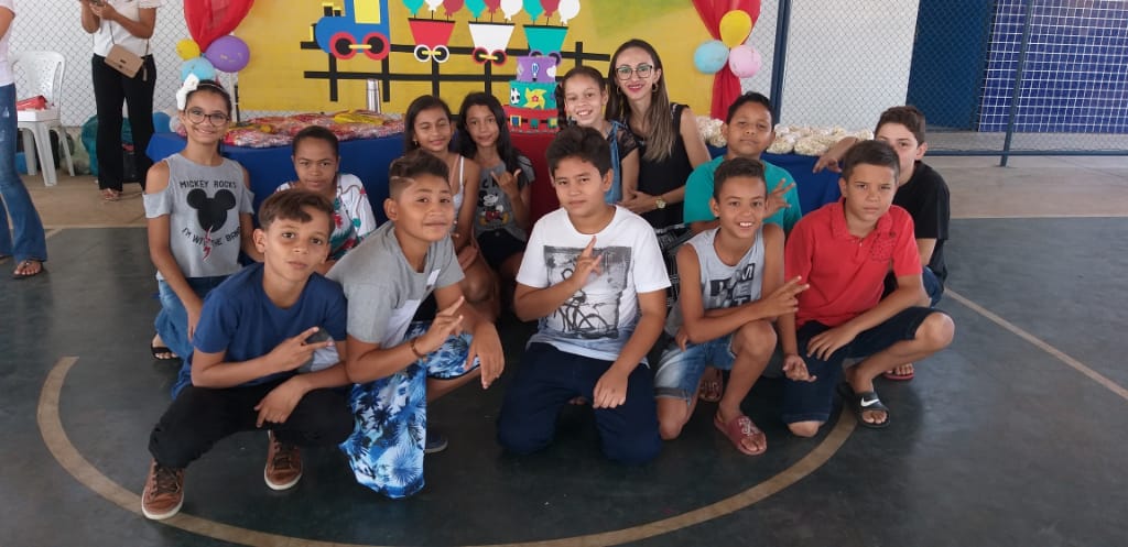 Educação municipal de Santo Inácio realiza semana da criança com muitas brincadeiras  - Imagem 20