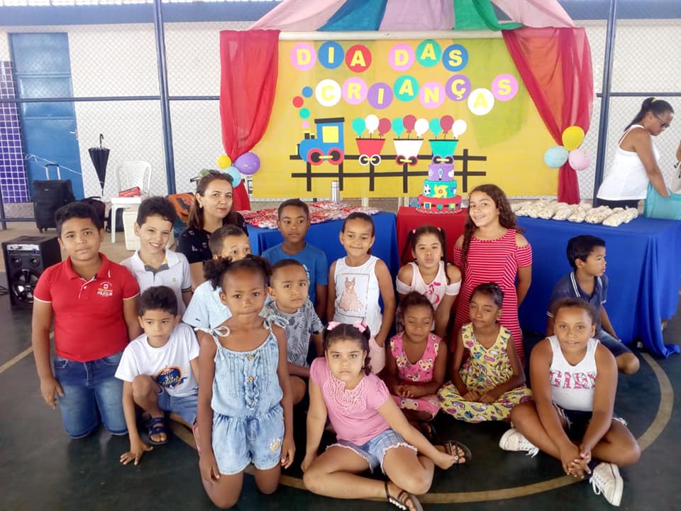 Educação municipal de Santo Inácio realiza semana da criança com muitas brincadeiras  - Imagem 10