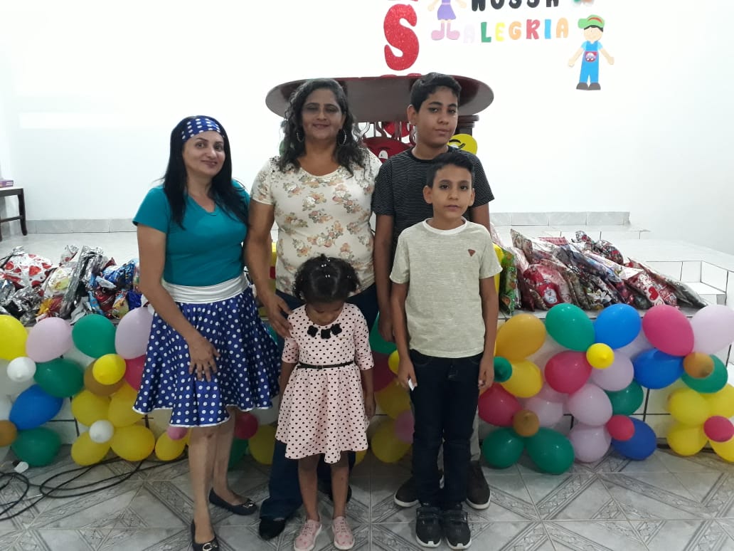 Primeira Igreja Batista de Santo Inácio realiza entrega de brinquedos no dia da criança  - Imagem 4