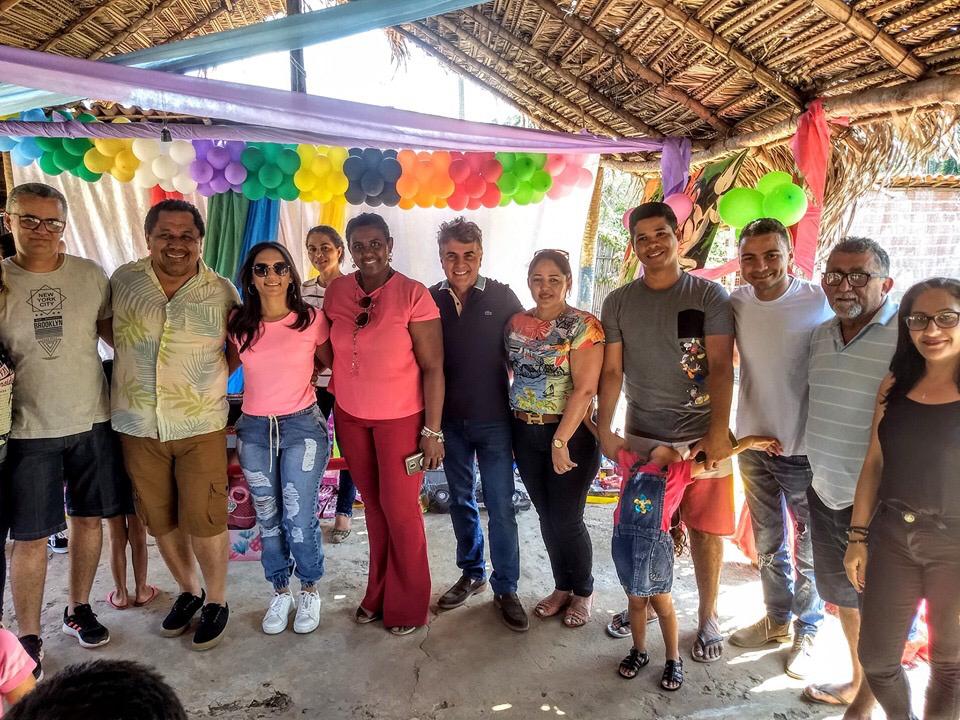 Prefeito João Luiz passa o feriado entregando serviços e participando de eventos  - Imagem 6