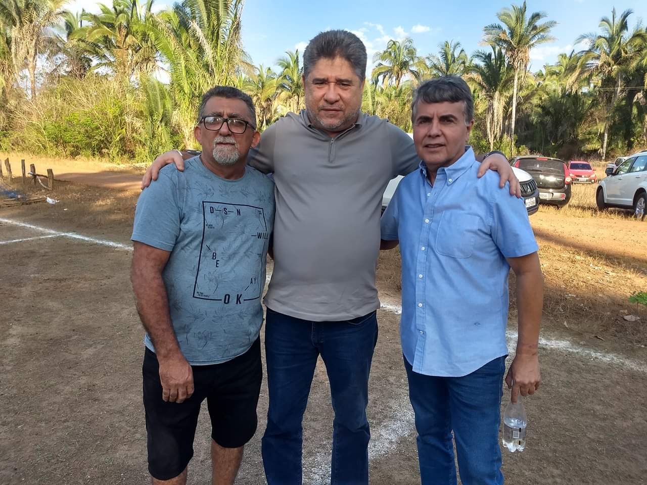 Prefeito João Luiz passa o feriado entregando serviços e participando de eventos  - Imagem 49