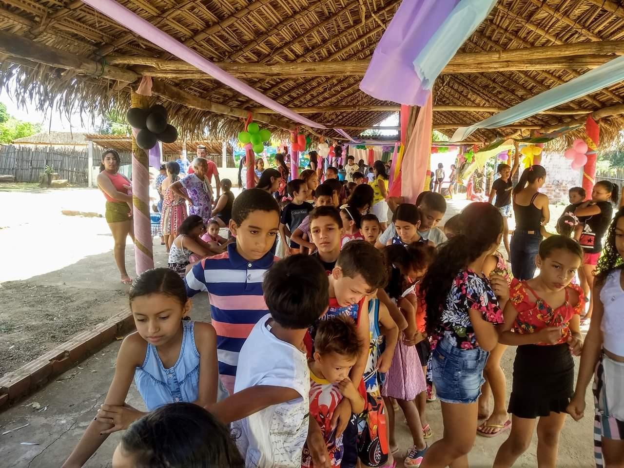 Prefeito João Luiz passa o feriado entregando serviços e participando de eventos  - Imagem 16