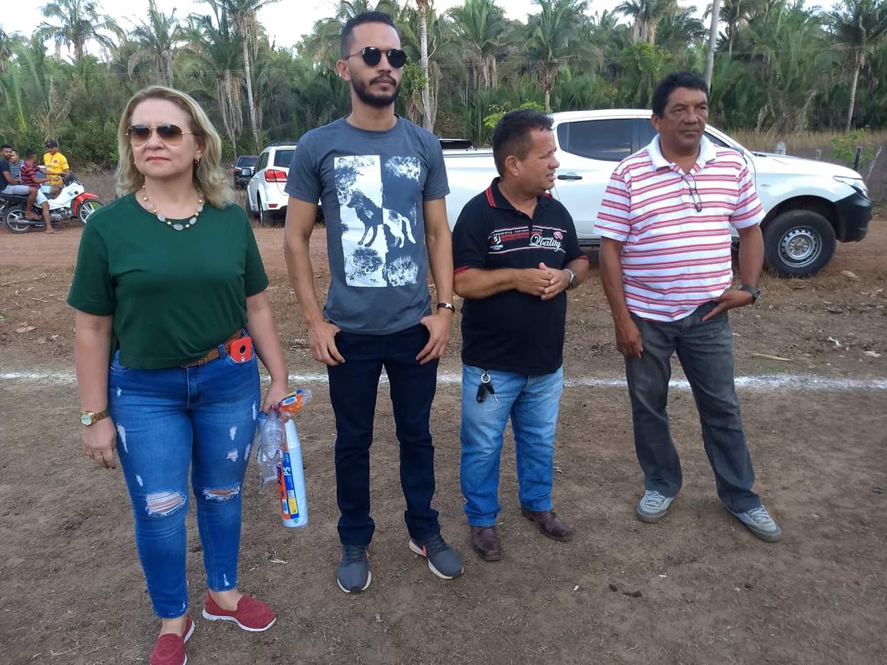 Prefeito João Luiz passa o feriado entregando serviços e participando de eventos  - Imagem 45