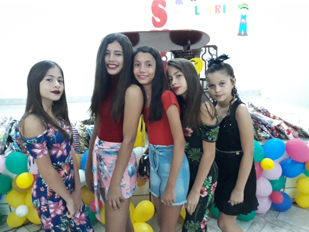 Primeira Igreja Batista de Santo Inácio realiza entrega de brinquedos no dia da criança  - Imagem 19