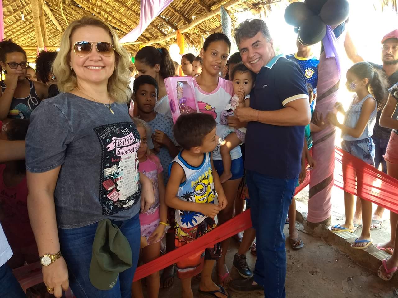 Prefeito João Luiz passa o feriado entregando serviços e participando de eventos  - Imagem 11