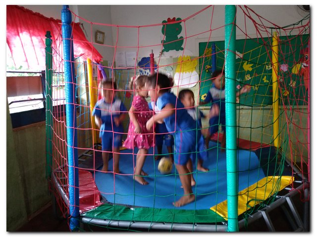 Escola Municipal Arlindo Cipriano Leal comemorou o Dia da Criança  - Imagem 10